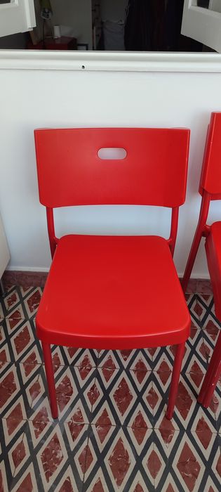 4 Cadeiras vermelhas IKEA