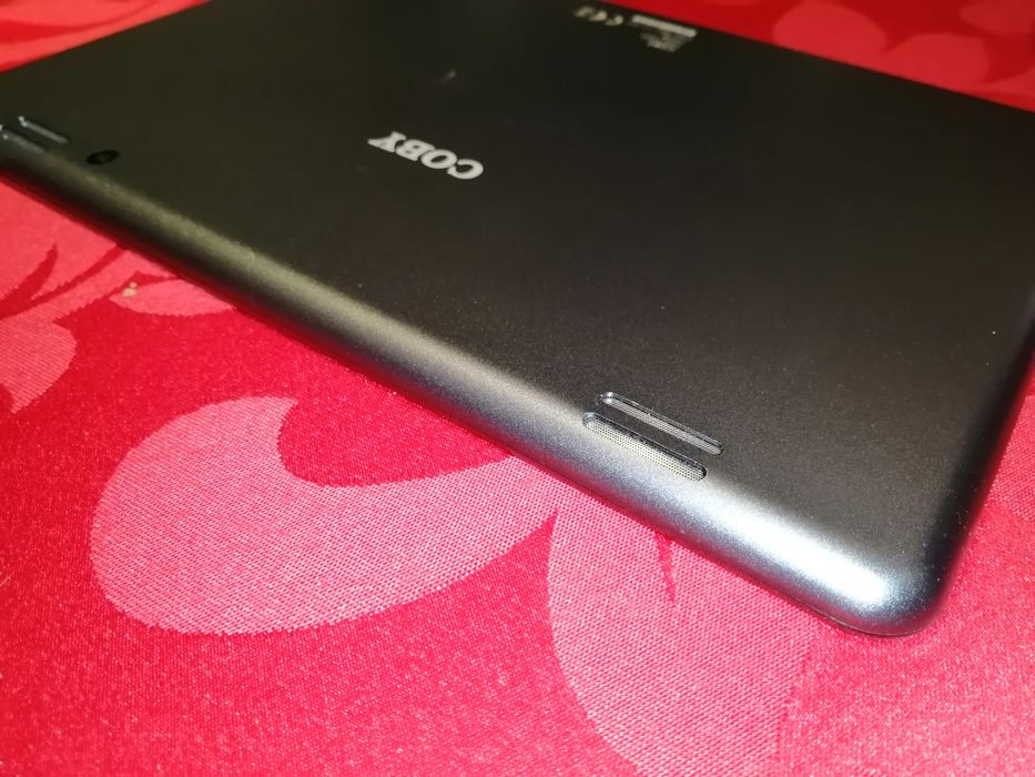 Tablet Coby 10" (c/avaria)