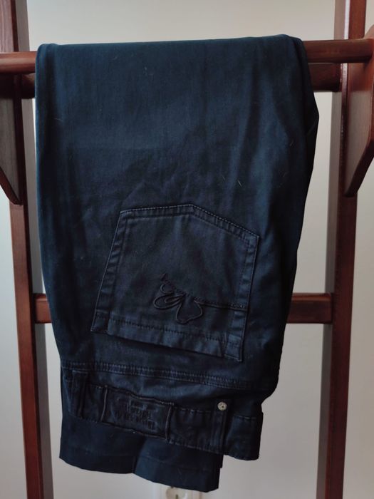 Calças pretas Banana Moon