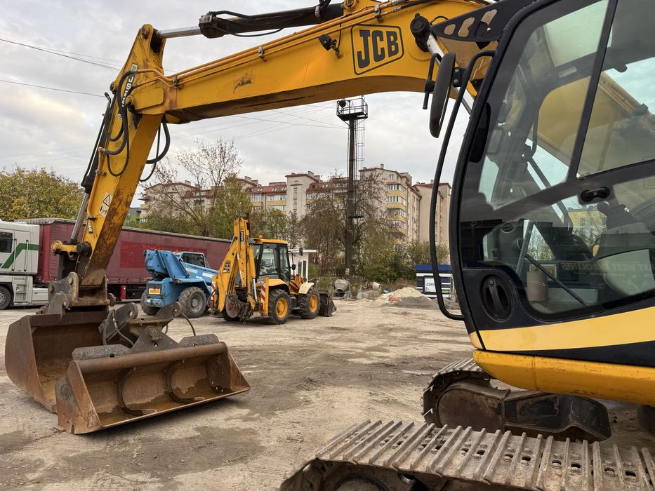 Екскаватор JCB 220 2009р.в.