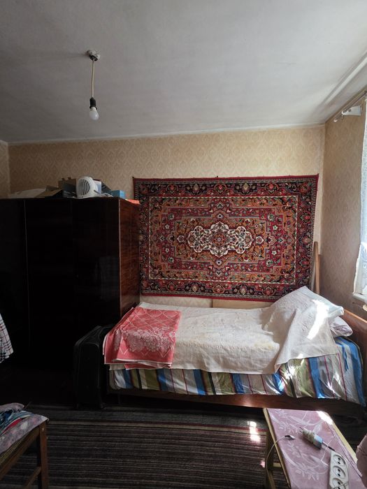 Продам большой дом с гаражом