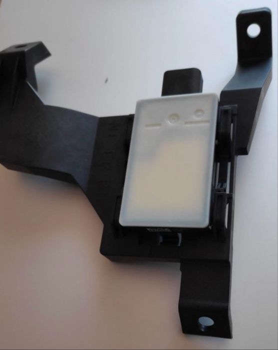 Продам правий радар IONIQ 5 99130-GI100 — Unit Assembly-Front Corner Radar, RH Passenger Side