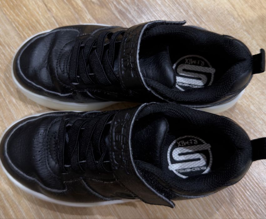 Кросівки Skechers remix 30 розімр