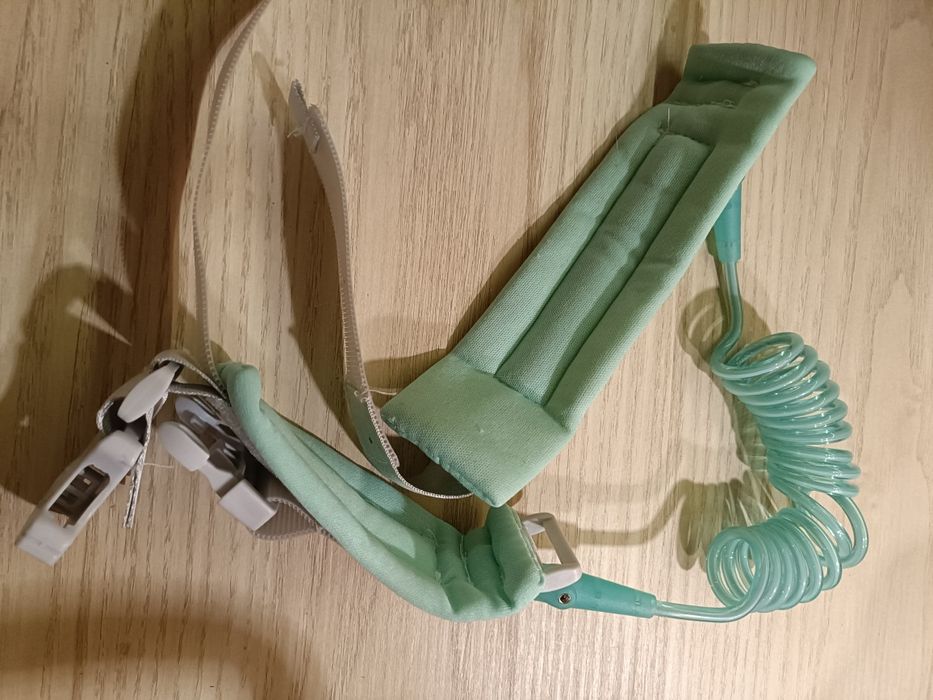 Szelki bezpieczeństwa, smycz rodzic dziecko