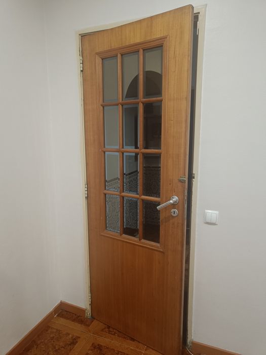 Portas interiores estado razoável