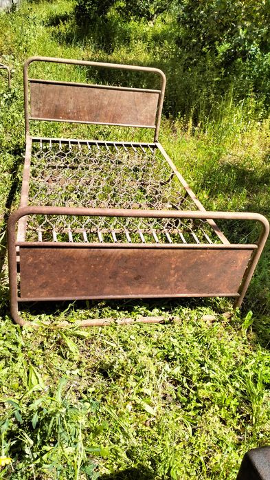 cama em ferro para recuperar