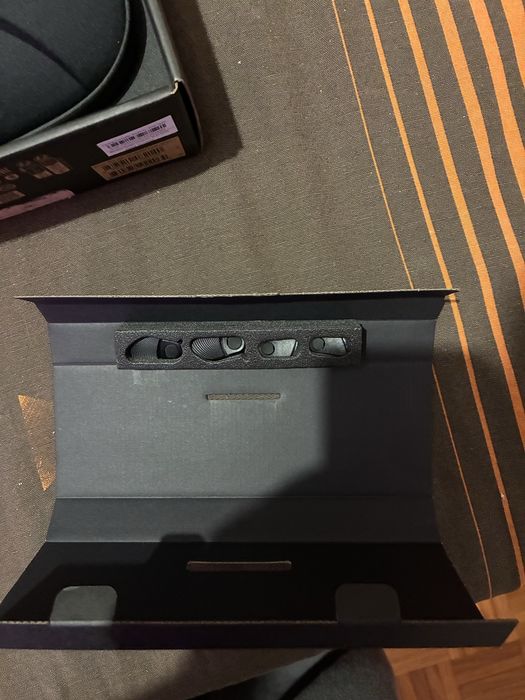 Razer Raiju V3 Pro (Edição PS5 / PC) – Apenas wired