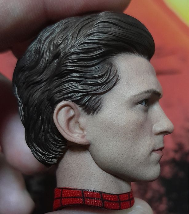 Hot Toys spider man mms 680