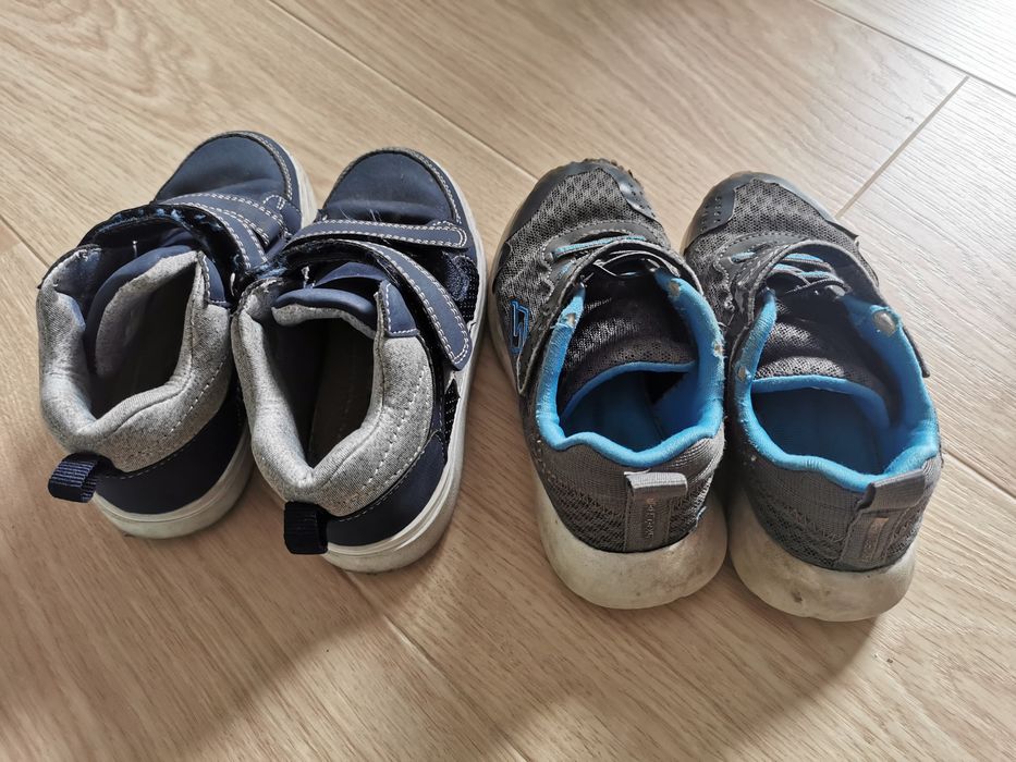 Oddam buty, r. 25/26