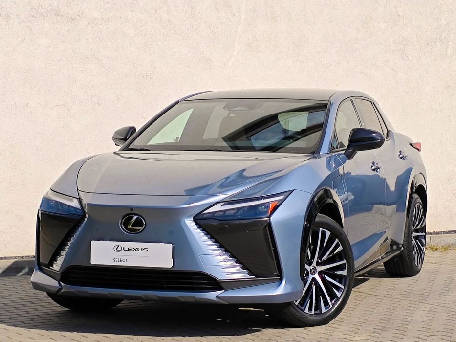 Lexus RZ