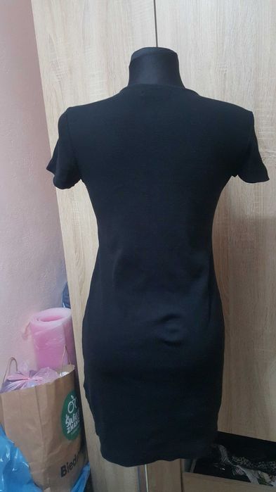 Mała czarna sukienka