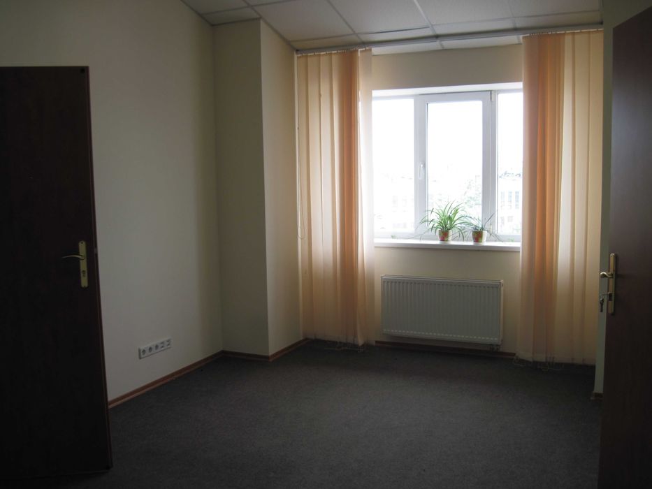 Аренда офиса 107м2 от собственника БЦ ВЕСТА,у.В.Хвойки,21, м. Почайна