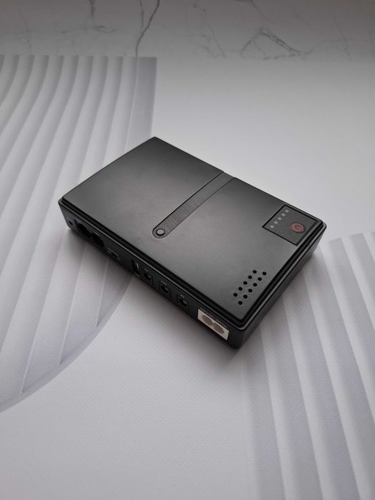 PowerBank для роутера DC1018P ДБЖ UPS 10400mAh 18W 5V/9V/12V Повербанк