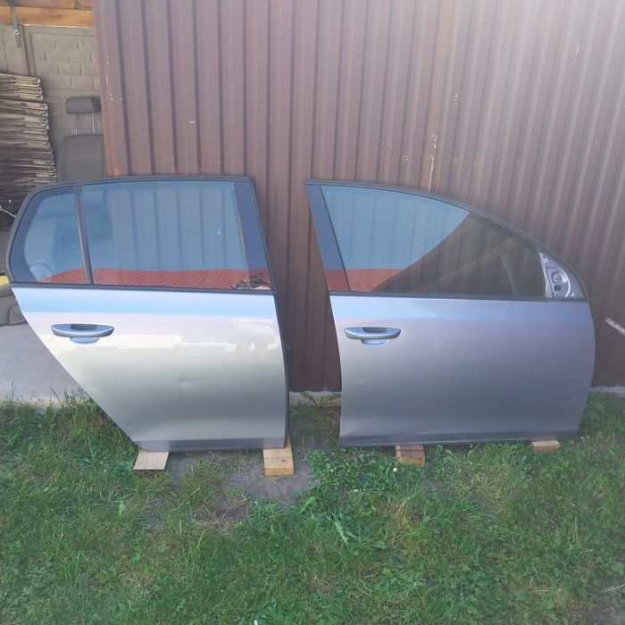 Drzwi vw golf Vl  la5q