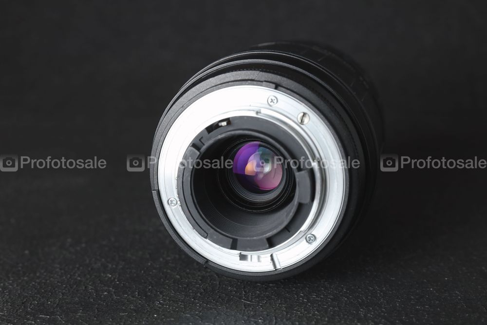 Об'єктив Tamron AF 70-300mm f/4-5.6 LD Tele-Macro (1:2) для Nikon