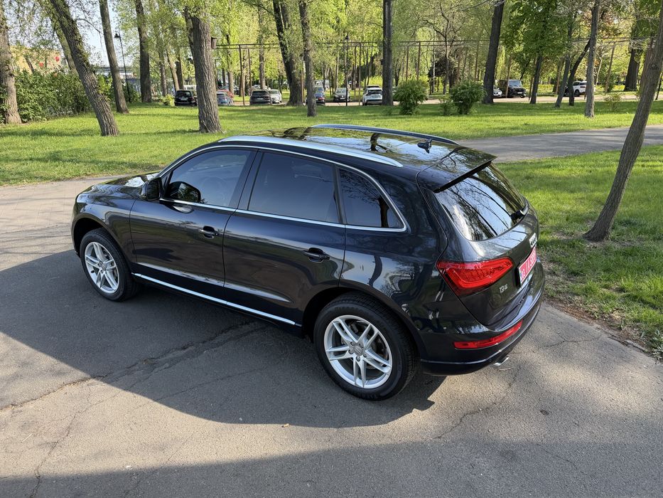 Audi Q5 Premium Plus