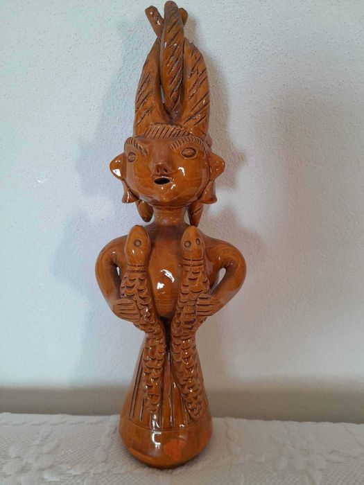 Escultura em barro vidrado Júlia Ramalho (c. 1985)