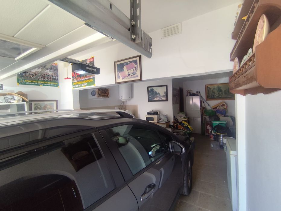 Vendo Vivenda Nadrupe/ Lourinhã