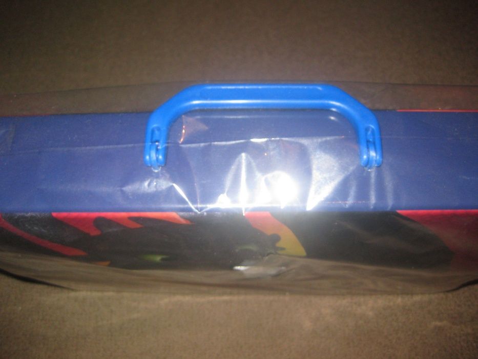 Pasta/Arquivador “Como Treinares o teu Dragão” Selado!