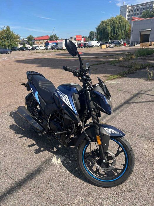 Мотоцикл SPARK SP200R-32