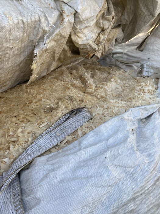 Trociny/wióry/ścinki drewna spod heblarki/frezarki