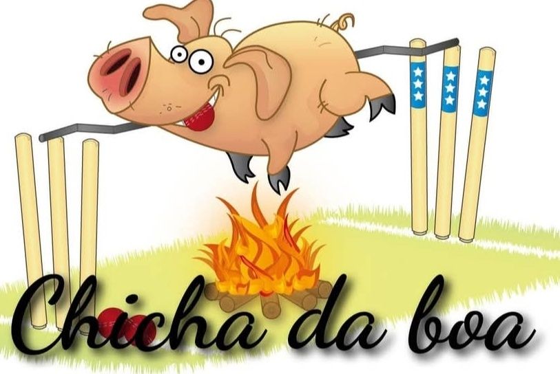 Porco no espeto e pernas de porco