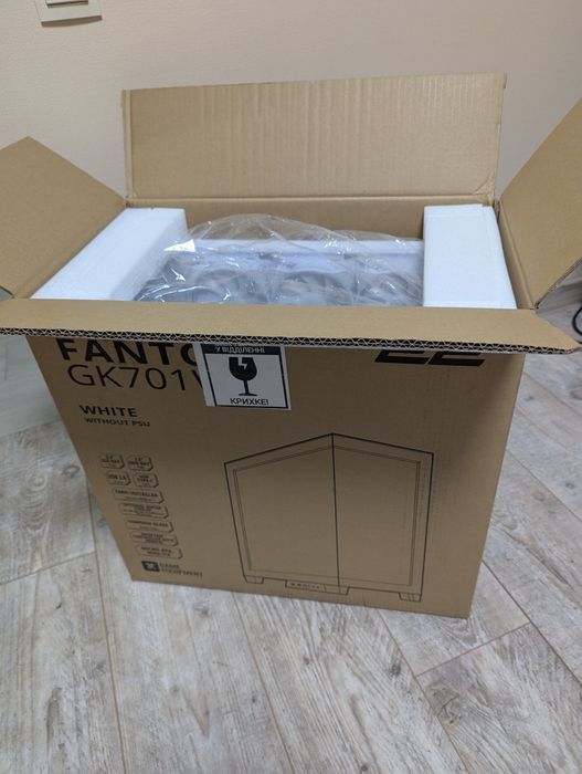 ПК Корпус 2E Gaming PC CASE FANTOM GK701W