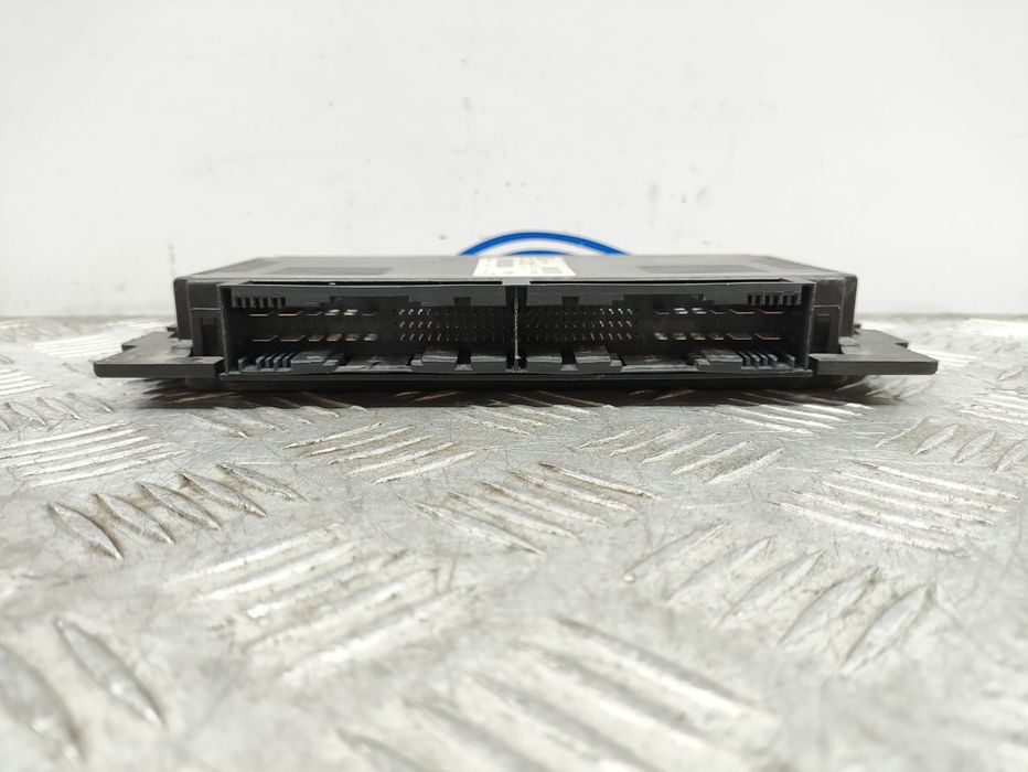 Módulo Luzes Footwell BMW Serie 1 E82 E88 6135 9224589