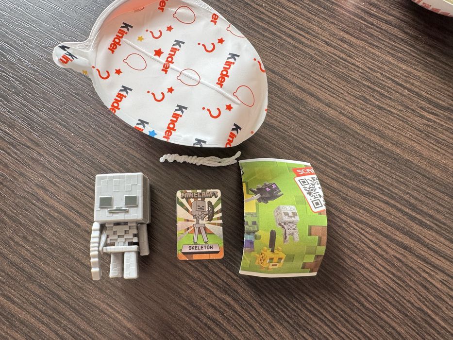 Minecraft від Kinder Joy фігурка скелет