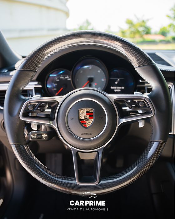 Porsche Macan S