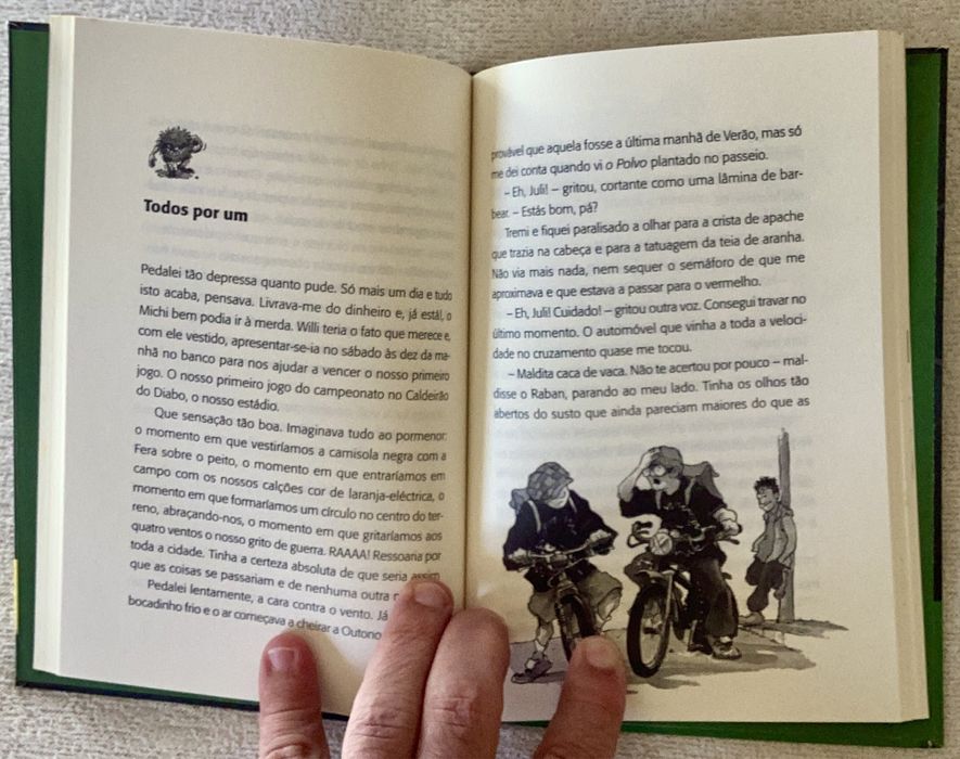 Livros infantis/juvenis - Série “As Feras Futebol Clube”