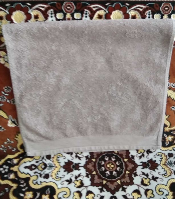 Простынь 140×200 см.