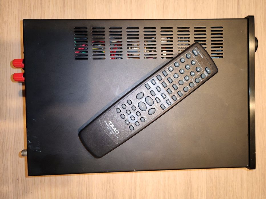 Amplituner TEAC DR-H 300