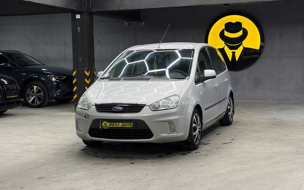Ford C-Max 2010 року