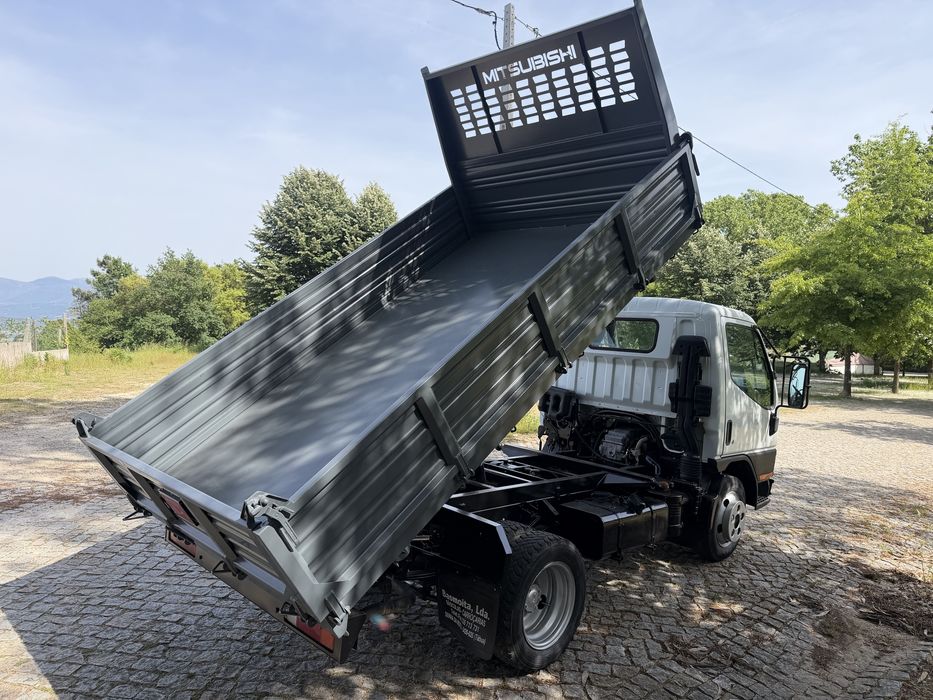 Mitsubishi Canter 3.0DID Tri-Basculante