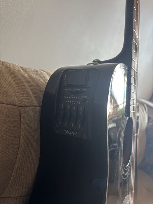 Gitara elektoakustyczna Fender CD-110CE BLK