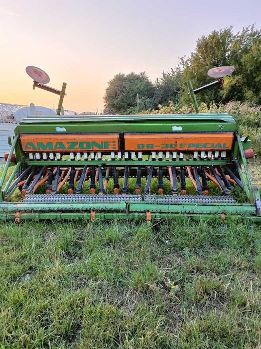 Amazone D8 Specjal 3m siewnik zbożowy