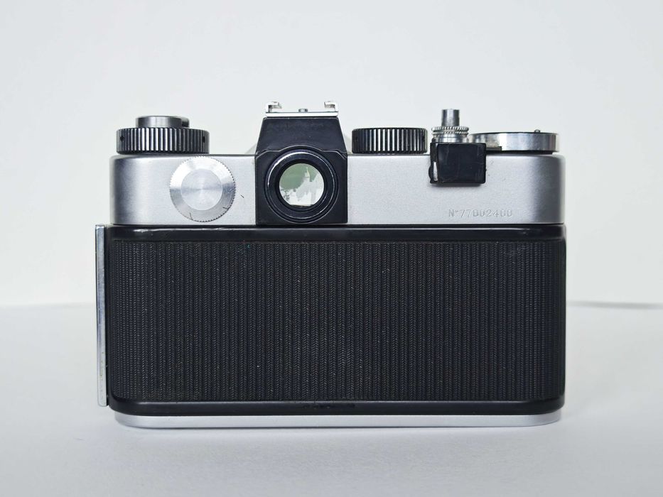Aparat fotograficzny Zenit TTA