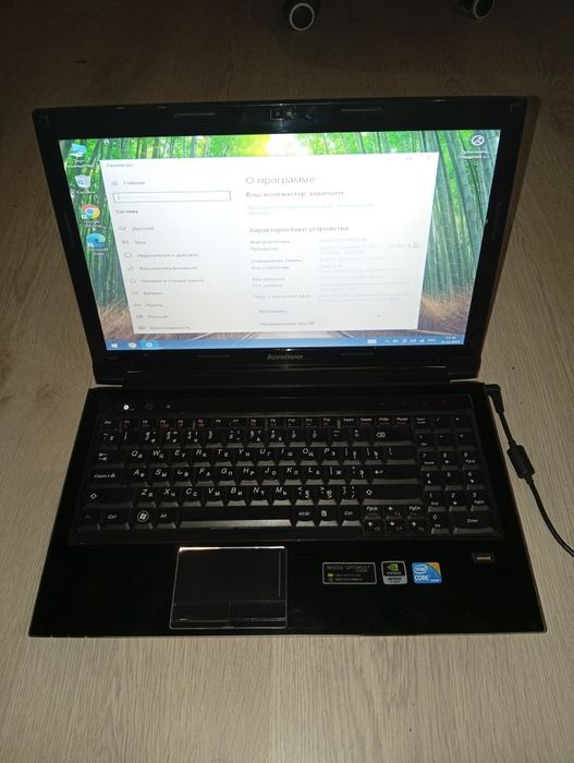 Ноутбук Lenovo v560 SSD 120gb, i3, оперативки 8gb., windows 10 , метал