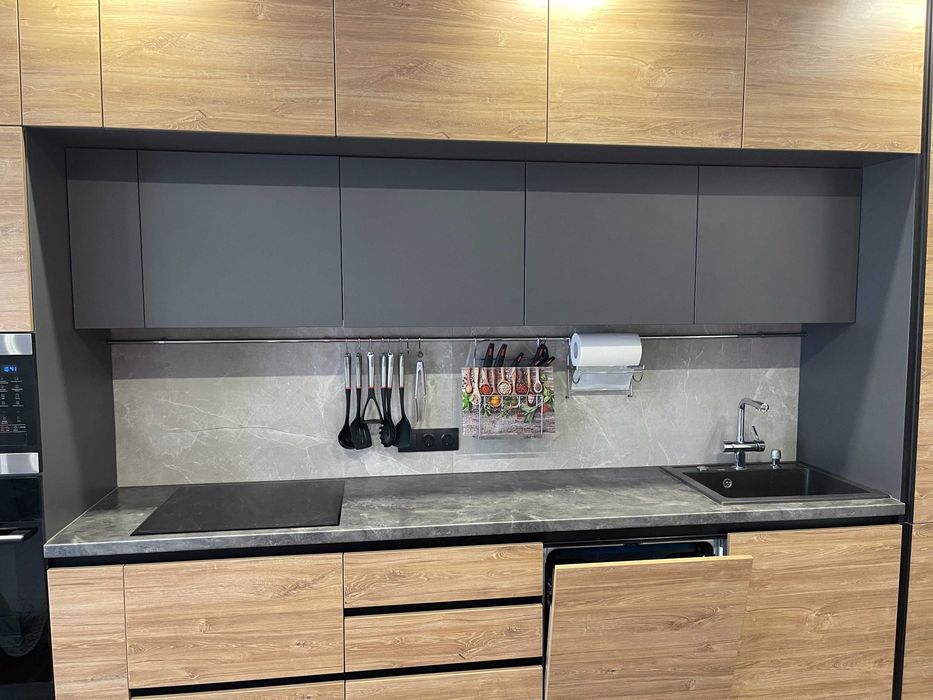 Продам квартиру .