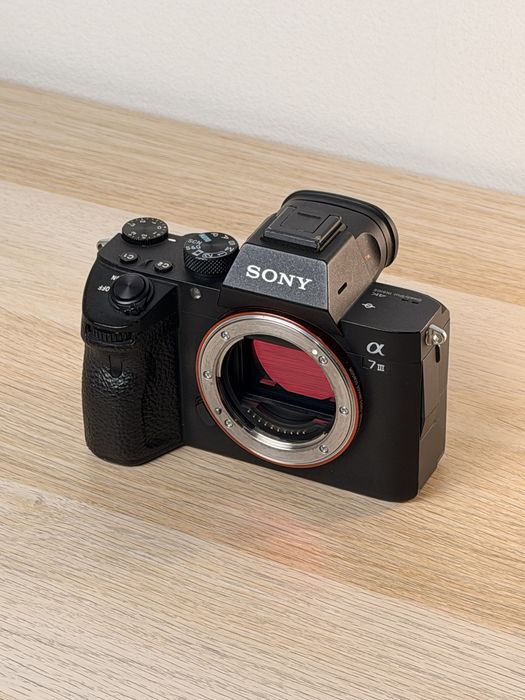 Câmera Sony A7III Mirrorless Full Frame