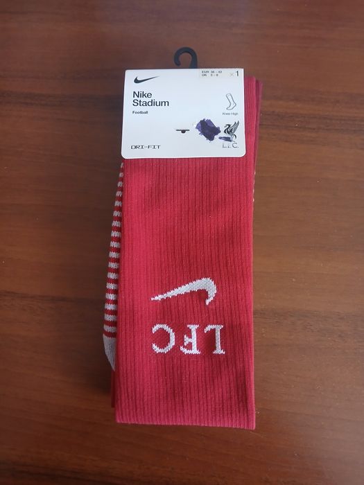 Шкарпетки nike червоні