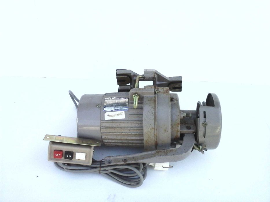 Motor para Maquina de Costura Industrial monofasico em excelente estado