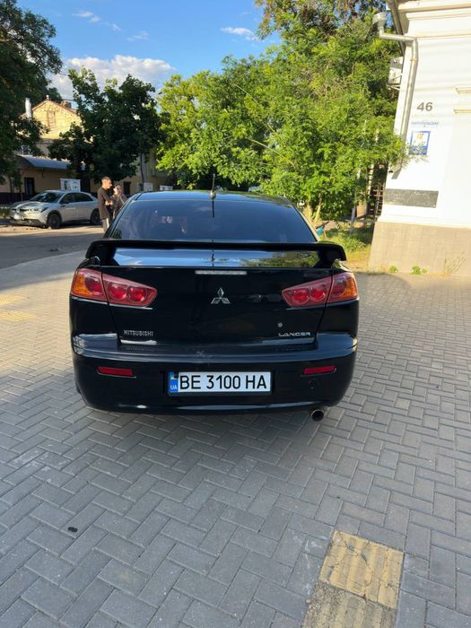 Продам ланцер 10