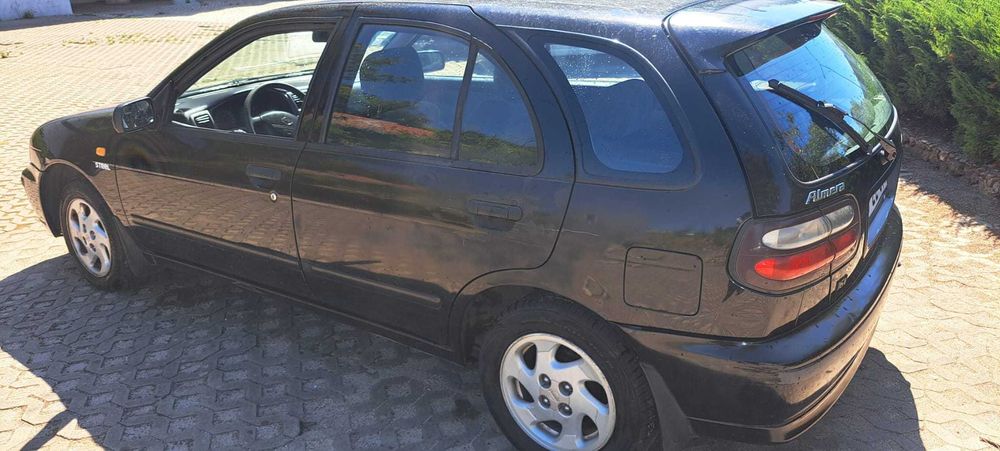 Nissan Almera 1.4 90cv Steel - Ar Condicionado