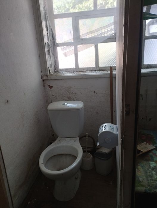 Продаж частини будинку