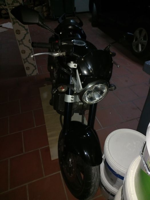 Hyosung 650I impecável