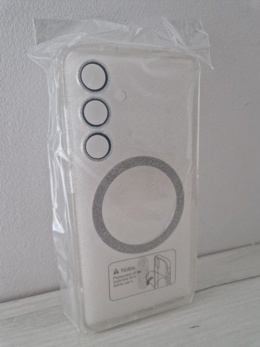 Glitter Magsafe Case do Samsung Galaxy S24 przezroczysty