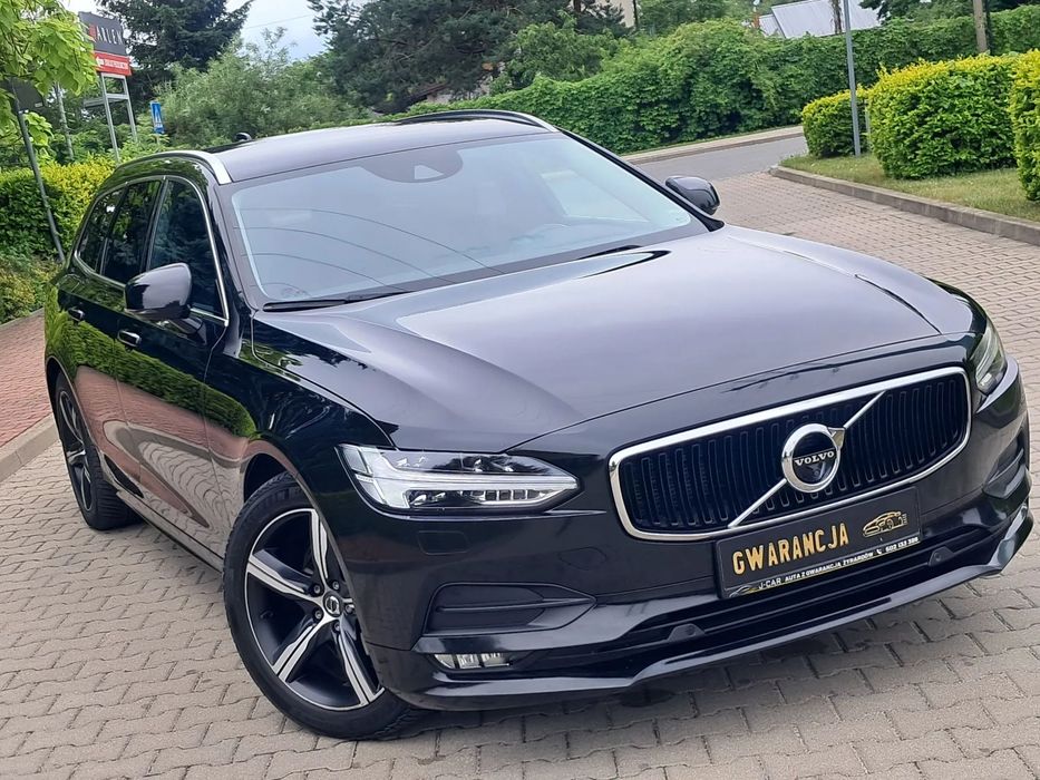Volvo V90 ___D4__Kamera360__Skóry__Bezwypadkowe__m2020