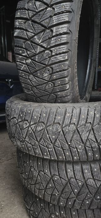 225 55 17 Зима 4шт 9мм Шип 21рік Goodyear з Європи Київ